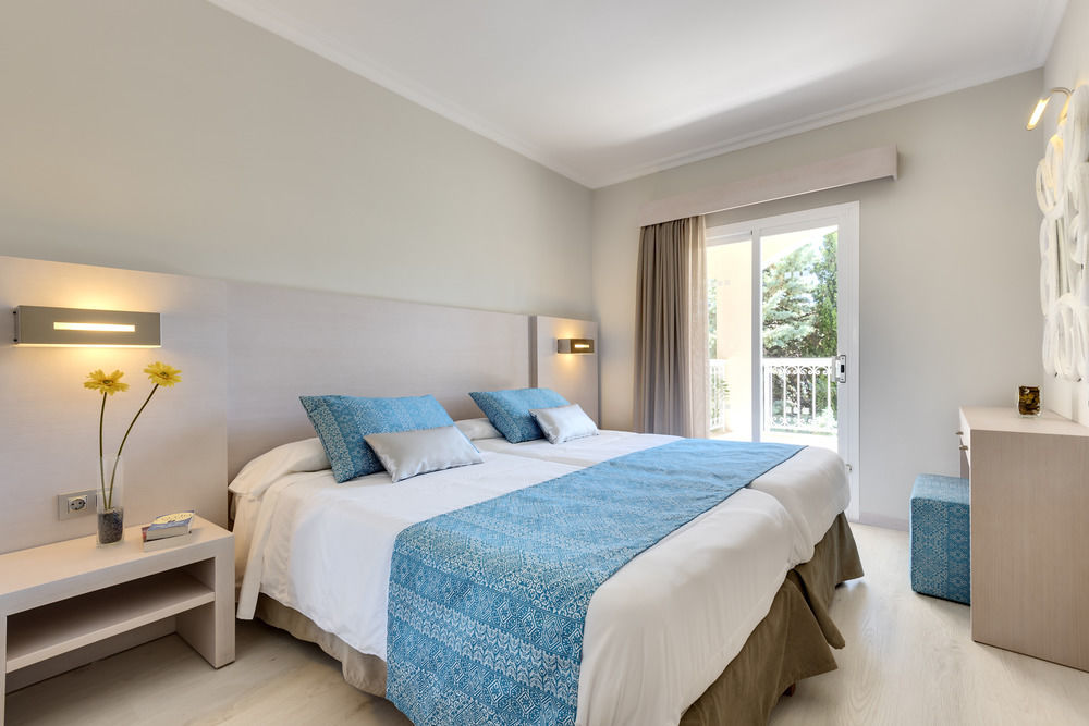 Playa Garden Selection Hotel & Spa Playa de Muro  Esterno foto